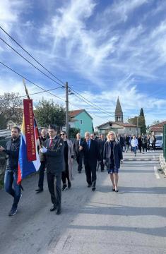 Polaganje vencev ob 1. novembru (1)